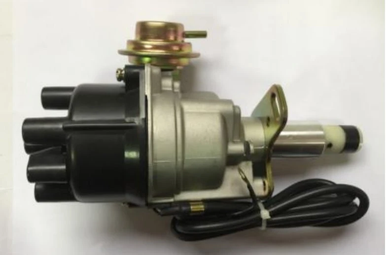 نیسان L16؛ L18 توزیع کننده جرقه زنی الکتریکی 22100-3S400 (CDI)